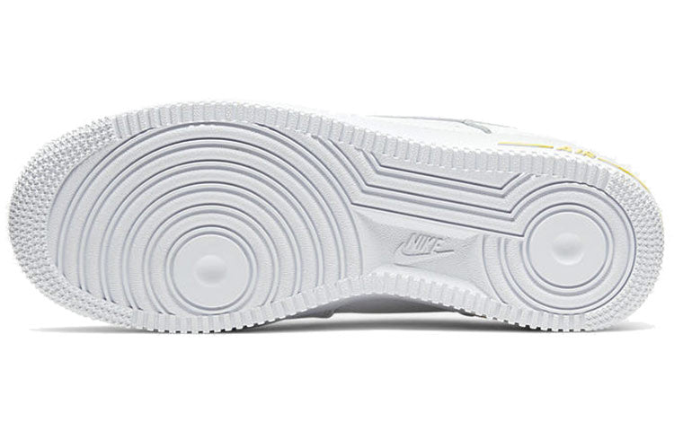 (WMNS) Nike Air Force 1 '07 Lux 'White Reflective' 898889-104